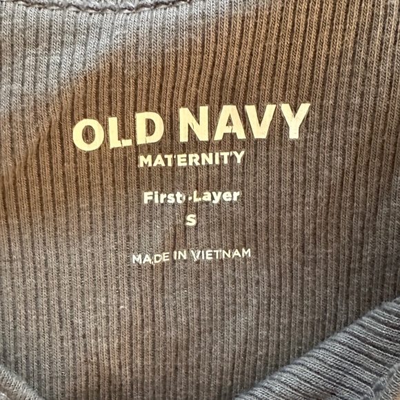 Maternity Ribbed Tank Top - multi pack of 4! Size Small. - Picture 3 of 5